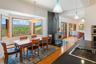 10601 Slattery Road, Glen Ellen, CA 95442 - Photo 13