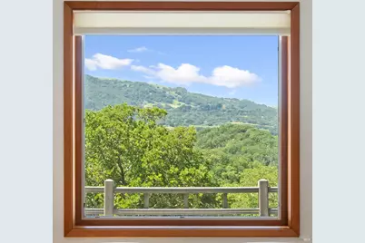 10601 Slattery Road, Glen Ellen, CA 95442 - Photo 15