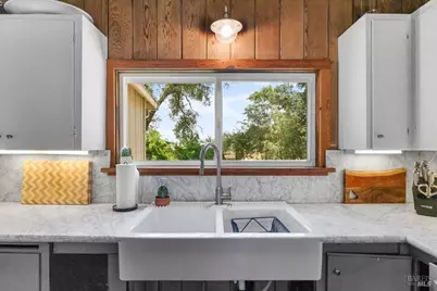 5647 Highway 128 Highway, Geyserville, CA 95441 - Photo 27
