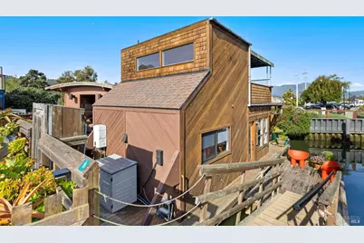1 Issaquah Dock, Sausalito, CA 94965 - Photo 25
