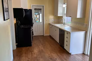 2029 Albany Dr, Santa Rosa, CA 95401 - Photo 9