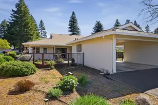 43 Aspen Meadows Cir, Santa Rosa, CA 95409 - Photo 9