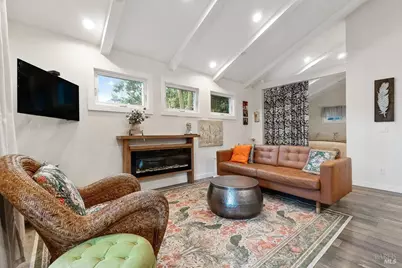 821 Prince Avenue, Healdsburg, CA 95448 - Photo 9