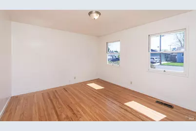 2122 Janette Drive, Napa, CA 94558 - Photo 17