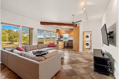 23121 Vineyard Road, Geyserville, CA 95441 - Photo 29