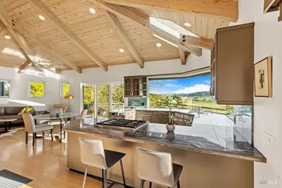 23121 Vineyard Road, Geyserville, CA 95441 - Photo 17