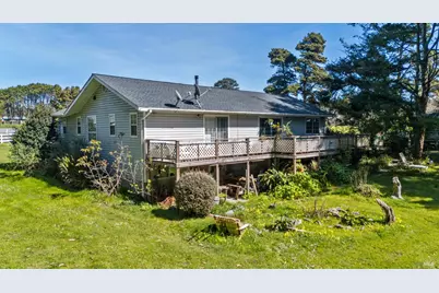 18070 Ocean Drive, Fort Bragg, CA 95437 - Photo 3