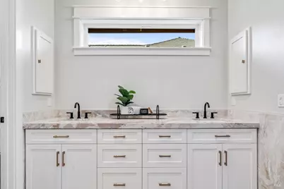 6516 Old Redwood -Maywood Ln Highway, Santa Rosa, CA 95403 - Photo 37