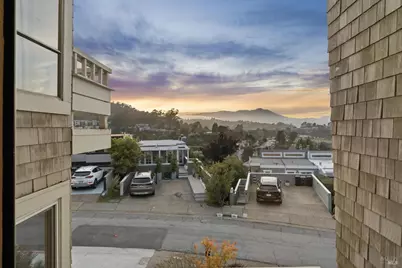 51 Marin Avenue, Sausalito, CA 94965 - Photo 55
