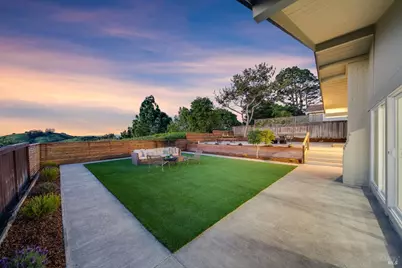 121 San Marino Drive, San Rafael, CA 94901 - Photo 43