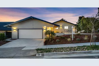 121 San Marino Drive, San Rafael, CA 94901 - Photo 5