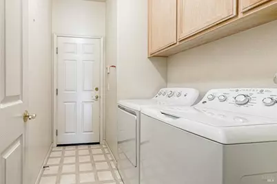 1034 Oak Mesa Drive, Santa Rosa, CA 95409 - Photo 21