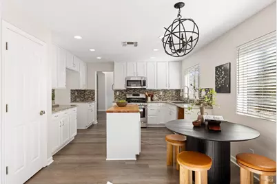 1620 Hickam Circle, Suisun City, CA 94585 - Photo 23