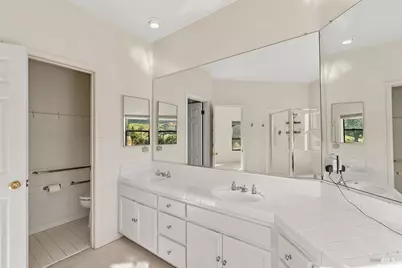 6271 Meadowstone Drive, Santa Rosa, CA 95409 - Photo 17
