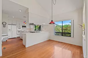 6271 Meadowstone Dr, Santa Rosa, CA 95409 - Photo 13