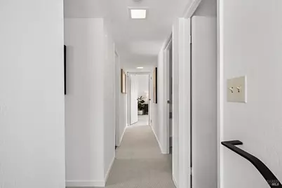 91 Grande Paseo, San Rafael, CA 94903 - Photo 19