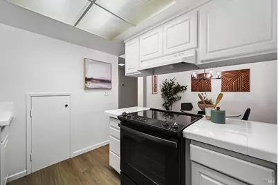 91 Grande Paseo, San Rafael, CA 94903 - Photo 7