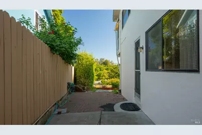 1104 Birch Drive, Petaluma, CA 94952 - Photo 65
