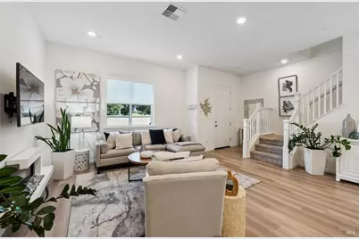 28 Lesina Way, Novato, CA 94945 - Photo 9