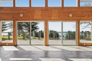 46701 Iversen Dr, Gualala, CA 95445 - Photo 17