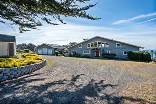 46701 Iversen Dr, Gualala, CA 95445 - Photo 43