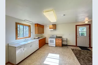 1800 Boonville Road, Ukiah, CA 95482 - Photo 49