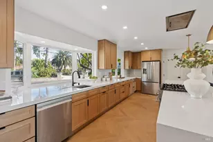 44 Summit Ave, San Rafael, CA 94901 - Photo 21