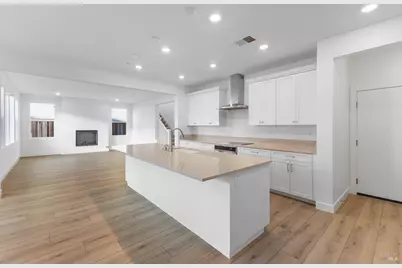 7337 Willowglen Drive, Rohnert Park, CA 94928 - Photo 11