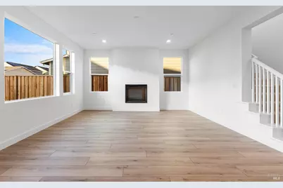 7337 Willowglen Drive, Rohnert Park, CA 94928 - Photo 15