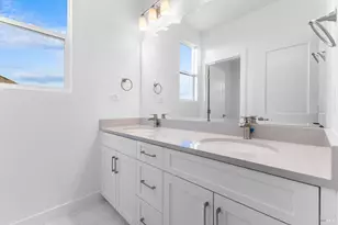 7337 Willowglen Dr, Rohnert Park, CA 94928 - Photo 27