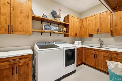 3882 Royal Manor Place, Santa Rosa, CA 95404 - Photo 55