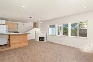 1160 Carr Ave, Santa Rosa, CA 95404 - Photo 33