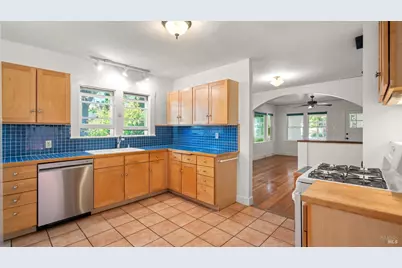 1160 Carr Avenue, Santa Rosa, CA 95404 - Photo 11
