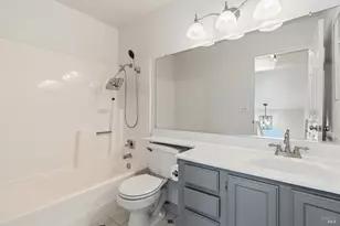 131 Cambridge Dr, Vacaville, CA 95687 - Photo 19