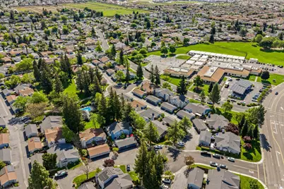 131 Cambridge Drive, Vacaville, CA 95687 - Photo 43