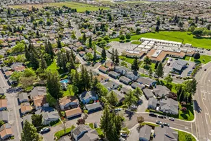 131 Cambridge Dr, Vacaville, CA 95687 - Photo 43