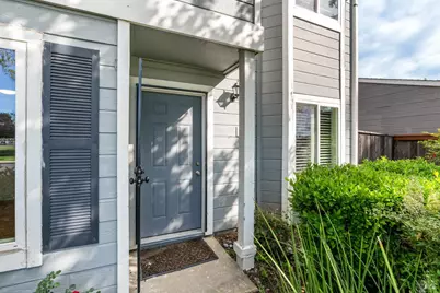 131 Cambridge Drive, Vacaville, CA 95687 - Photo 3