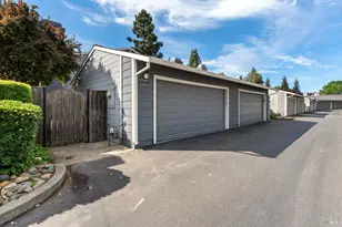 131 Cambridge Dr, Vacaville, CA 95687 - Photo 31