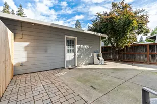 131 Cambridge Dr, Vacaville, CA 95687 - Photo 29