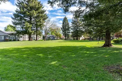 131 Cambridge Drive, Vacaville, CA 95687 - Photo 33