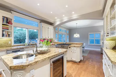 389 Saint Andrews Drive, Napa, CA 94558 - Photo 9
