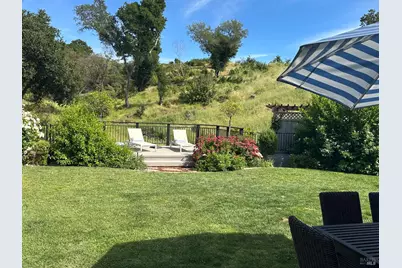 389 Saint Andrews Drive, Napa, CA 94558 - Photo 3