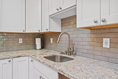 15119 Grove Street, Healdsburg, CA 95448 - Photo 59