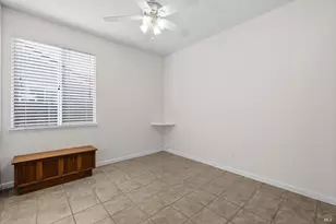 207 Laurelwood Way, Vacaville, CA 95687 - Photo 47