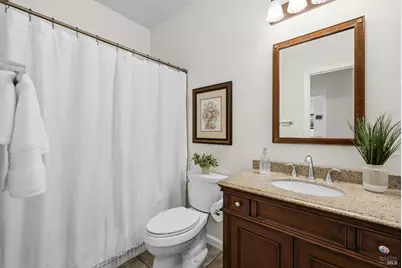 207 Laurelwood Way, Vacaville, CA 95687 - Photo 45