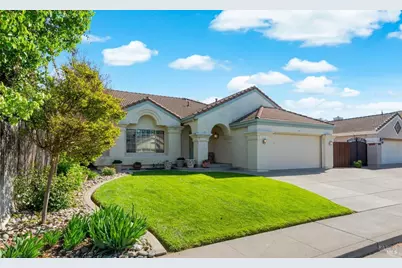 207 Laurelwood Way, Vacaville, CA 95687 - Photo 5