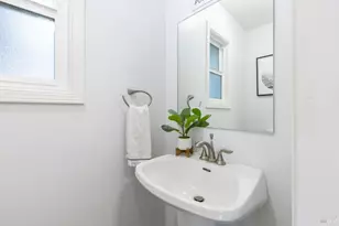 19 Inverness Dr, Napa, CA 94558 - Photo 37