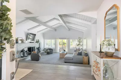 19 Inverness Drive, Napa, CA 94558 - Photo 5