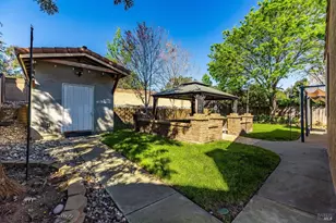 1156 Fox Hound Ct, Vacaville, CA 95687 - Photo 17