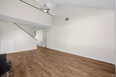 130 Longview Drive, Vacaville, CA 95687 - Photo 13